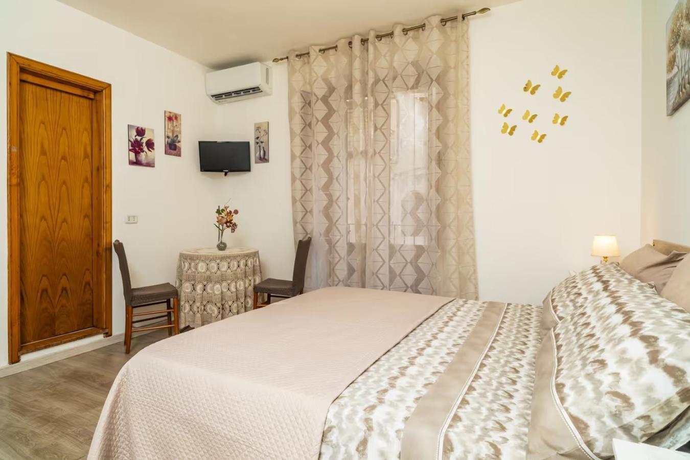 La Gioia Hotell Giardini Naxos Exteriör bild